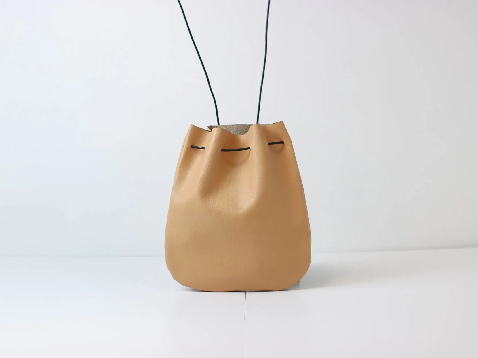 MEDICINE - Leather Crossbody Pouch | L