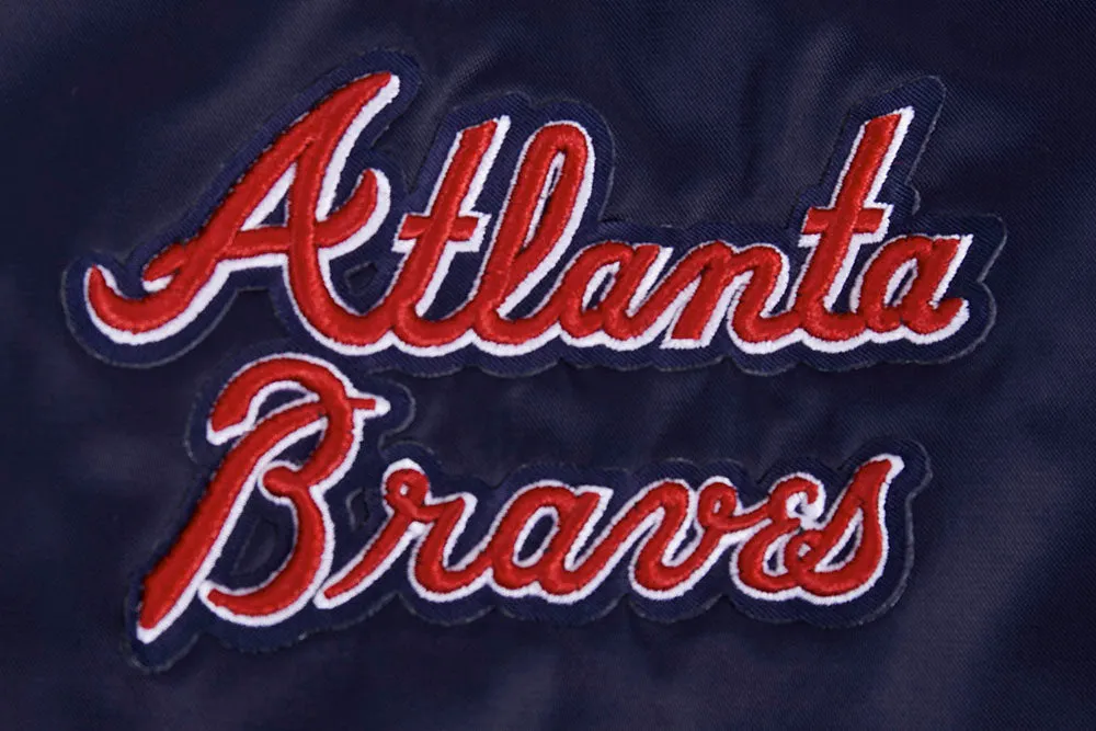 MLB ATLANTA BRAVES SCRIPT TAIL WOMEN'S SATIN JACKET (MIDNIGHT NAVY/RED/MIDNIGHT NAVY)