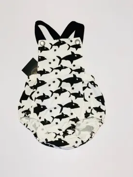 Sharks romper brand new - Size 00