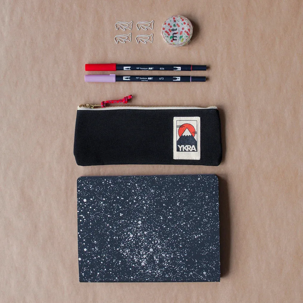 ykra pencilcase - black